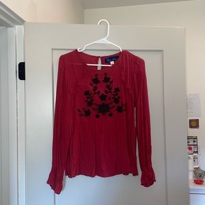 Women’s size small, red, long sleeve top, great condition